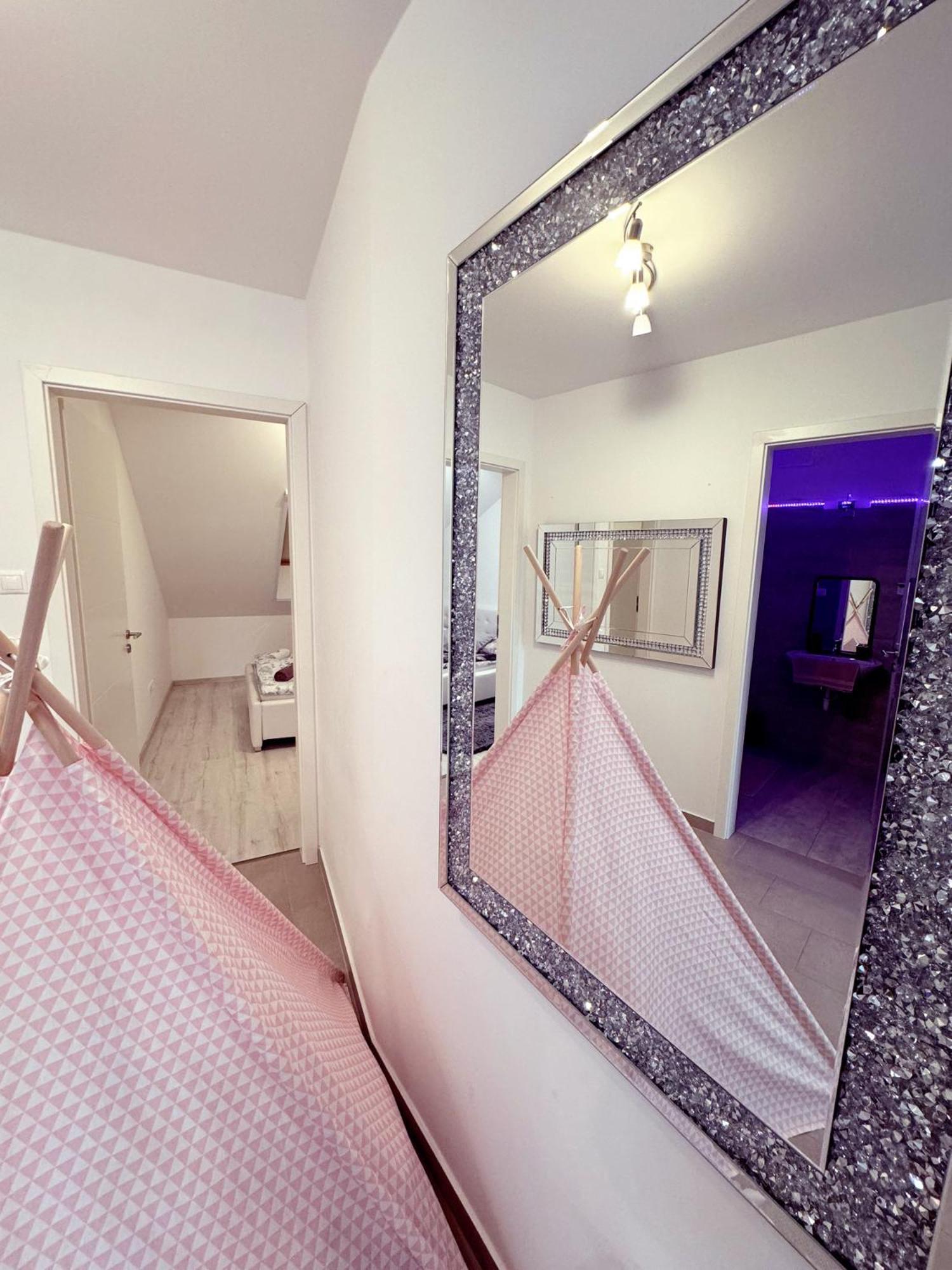Exclusive Family Apartman Daire Peçuy Dış mekan fotoğraf